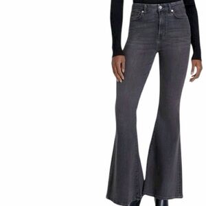 NWT 7 For All Mankind ‘Mega Flare’ Jean in “Belle” Gray Wash Size 24